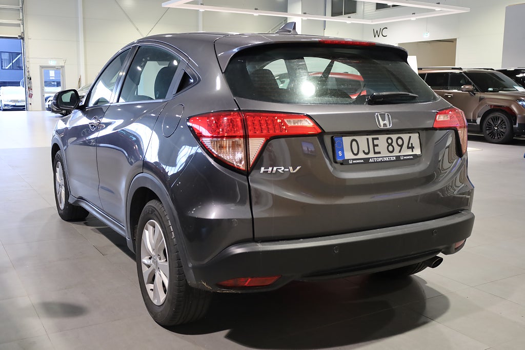 Honda HR-V 1.5 i-VTEC Elegance Navi Blåtand PDC M-värme Nyservad 2017