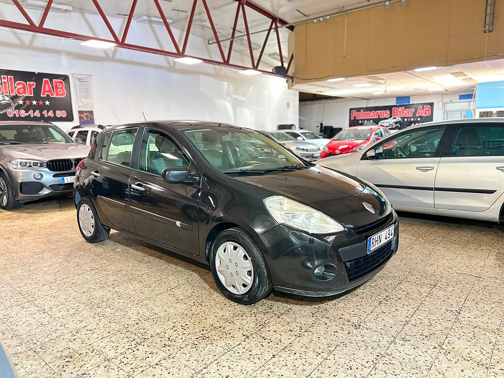 Renault Clio Halvkombi 1.2 E85 