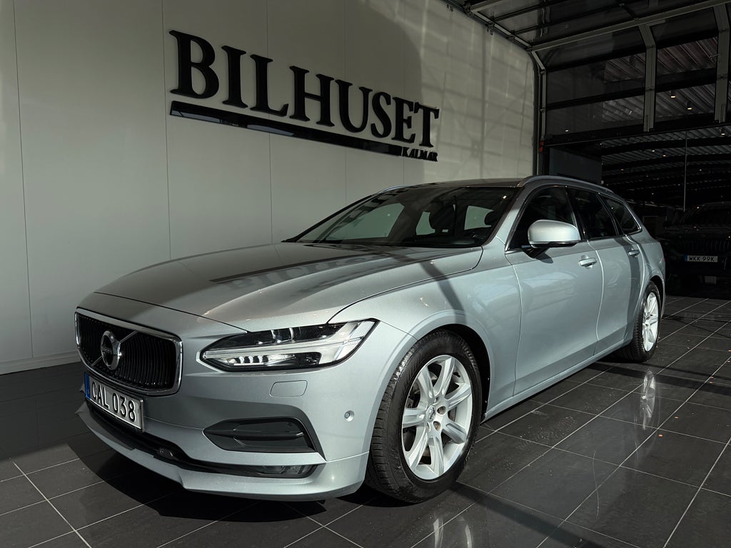 Volvo V90 D4 Momentum*Navi*Keyless*Blis*Back-Kamera*Dragkrok