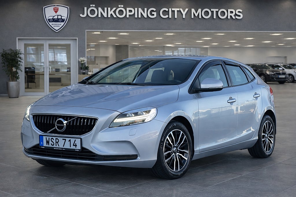Volvo V40 D2 Momentum Euro 6 Toppskick