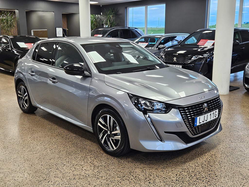 Peugeot 208 1.2 PureTech 100 Allure / CarPlay 360-kamera