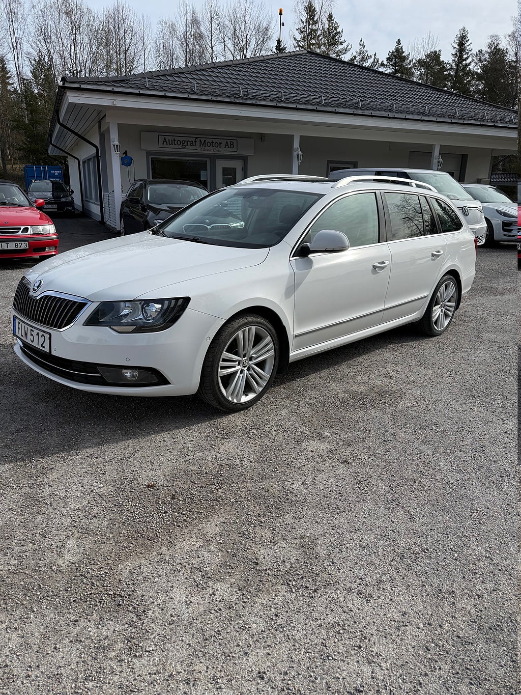 Skoda Superb Kombi 2.0 TDI 4x4 Elegance Euro 5 VÄLUTRUSTAD