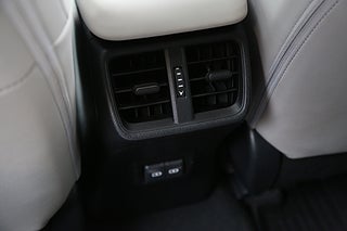 SUV Lexus UX 25 av 27