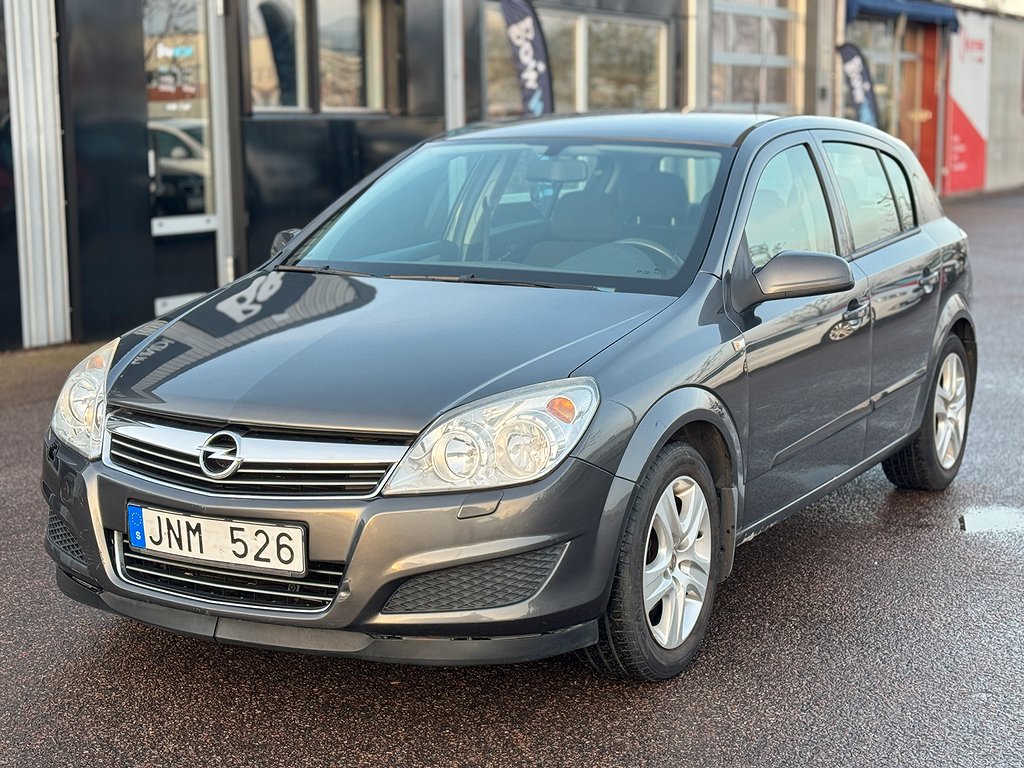 Opel Astra 1.6 115hk | AC | Farthållare | Lågmil