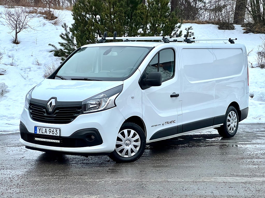 Renault trafic Skåpbil 2.7t 1.6 dCi Euro 6