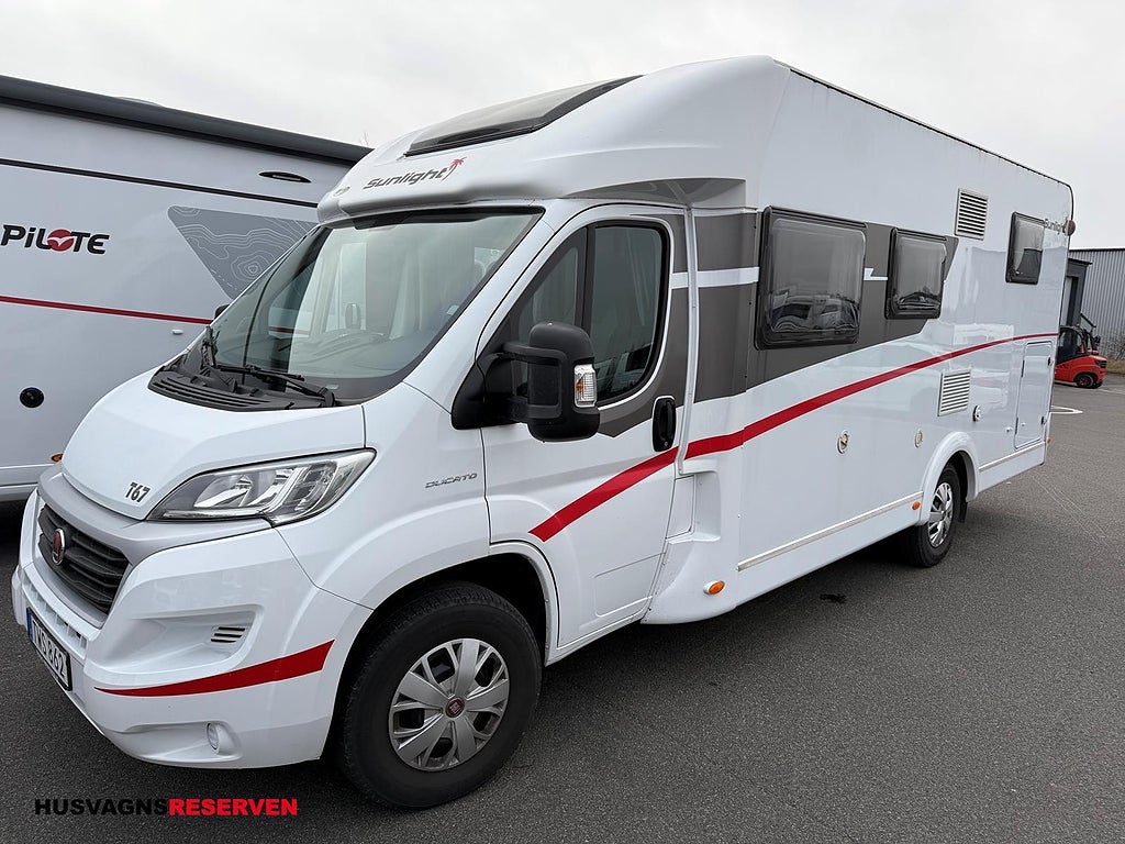 Sunlight T 67 Långbädd och Taksäng