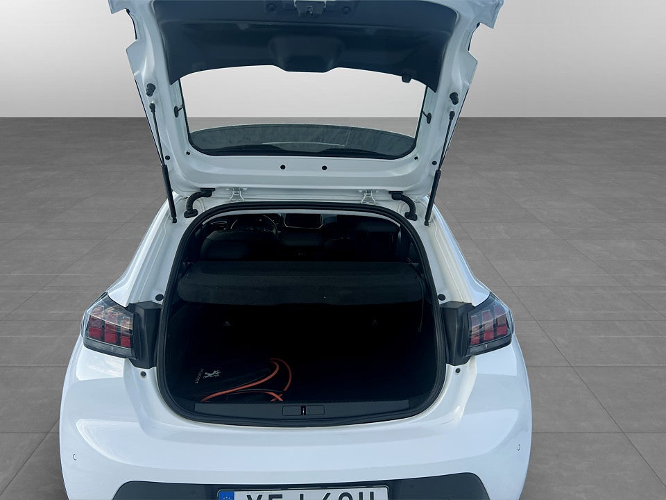 Bild på Peugeot E-208 Active 50kWh 136hk Aut BACKSENSORER KEYLESS