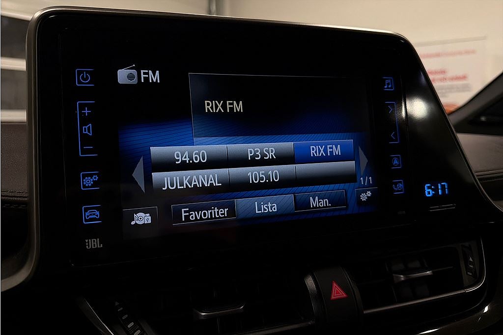 Toyota C-HR Hybrid CVT, Executive JBL, Kamera, Navi, 4,99% RÄNTA