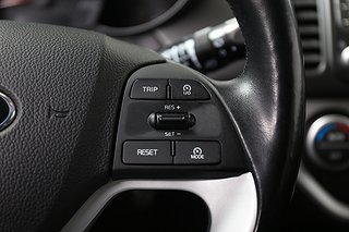 Halvkombi Kia Picanto 10 av 15