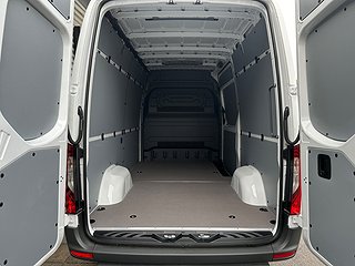 Transportbil - Skåp Mercedes-Benz Sprinter 15 av 21