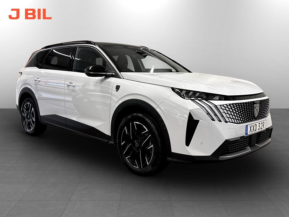 Peugeot 5008 GT Hybrid 145hk Aut - NYA VINTERHJUL INGÅR!