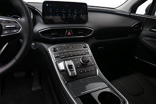 SUV Hyundai Santa Fe 12 av 17