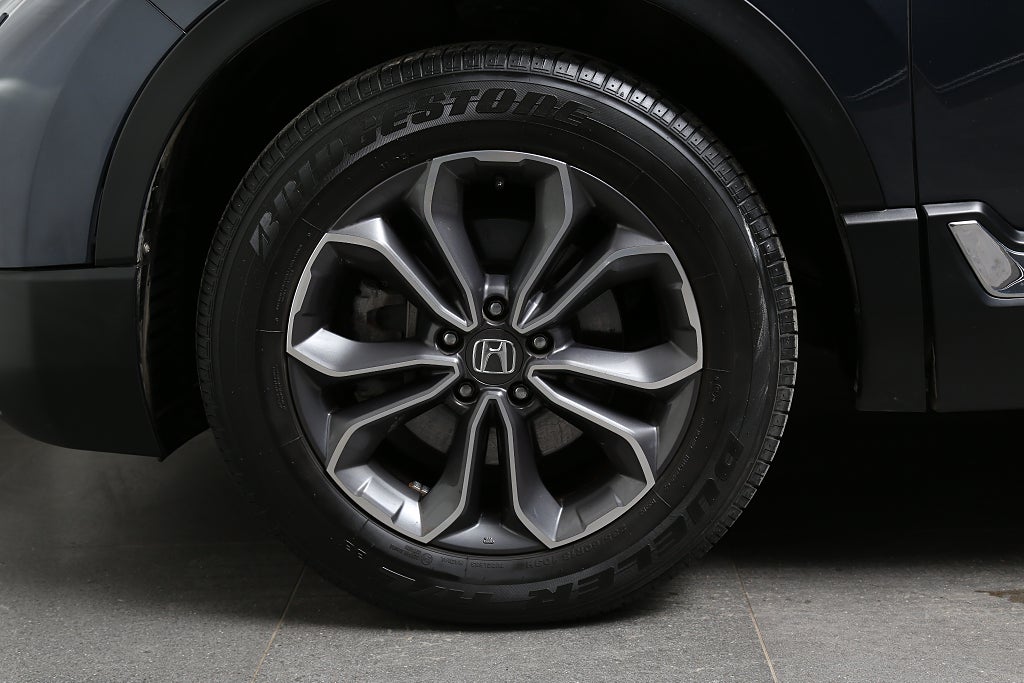 Honda CR-V Hybrid 215hk E-CVT Executive AWD Navi HUD Pano Skinn