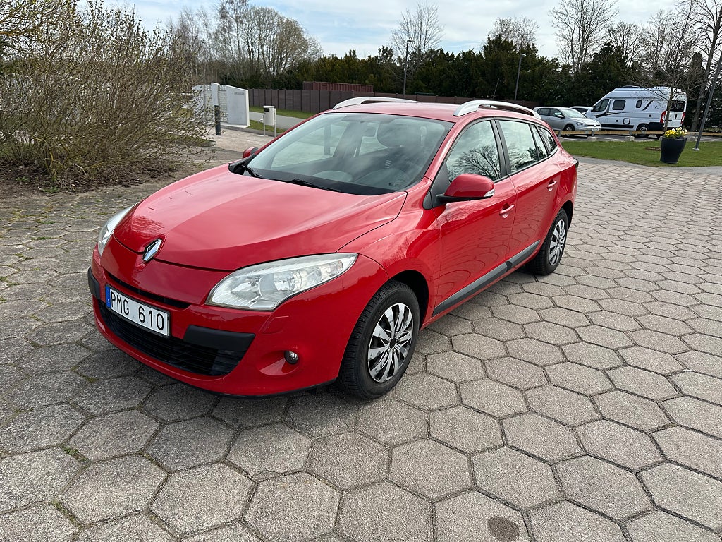 Renault Mégane Grandtour 1.6 Fint skick,Kamrem bytt