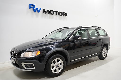 Volvo XC70 D4 AWD Momentum Lucka D-värm VOC Drag Navi Kamrem Bytt