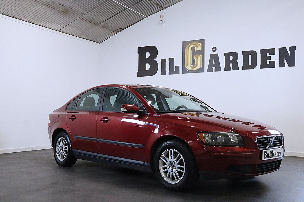 Volvo S40 1.8  NYBESIKTIGAD 3.95%RÄNTA(403kr/mån) 125hk