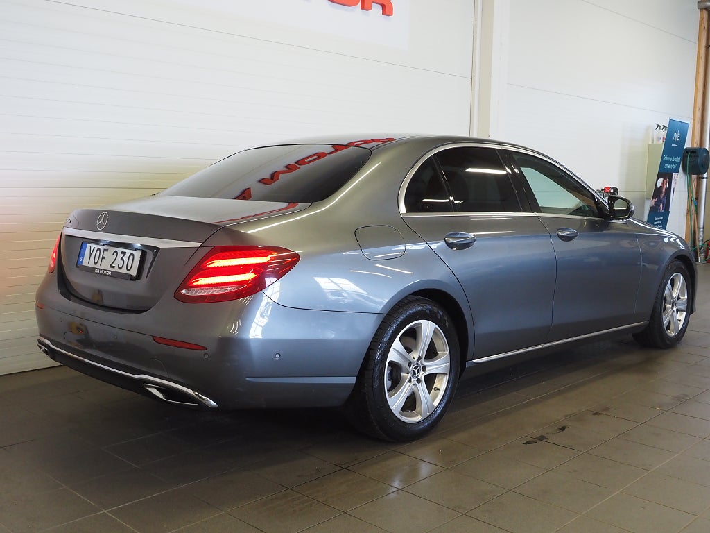 Mercedes-Benz E 220 d 9G-Tronic Avantgarde | Pano | Kamera | Drag | Nav 2018