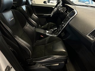Volvo XC60 D4 AWD Automat R-Design S&V-däck/Drag/D-värm/GPS