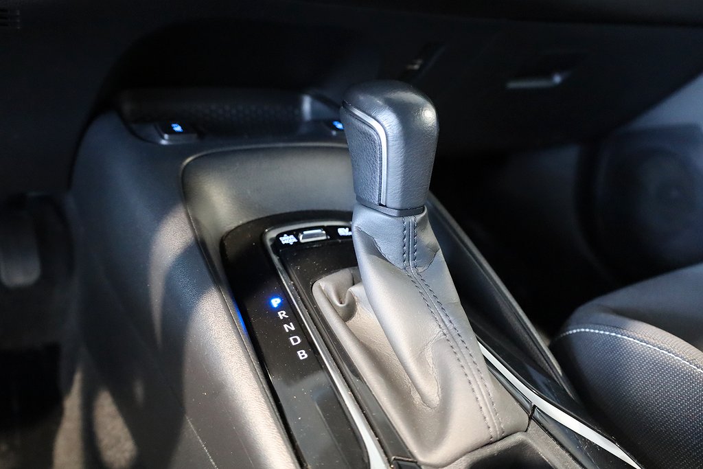 Toyota Corolla Touring Sports Hybrid e-CVT Motorv Drag Moms 2022
