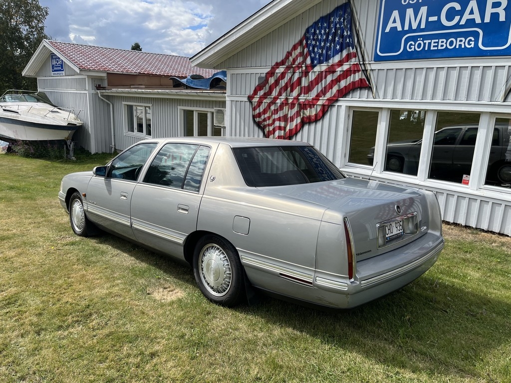 Cadillac De Ville Concours 1998, kuva 5/40