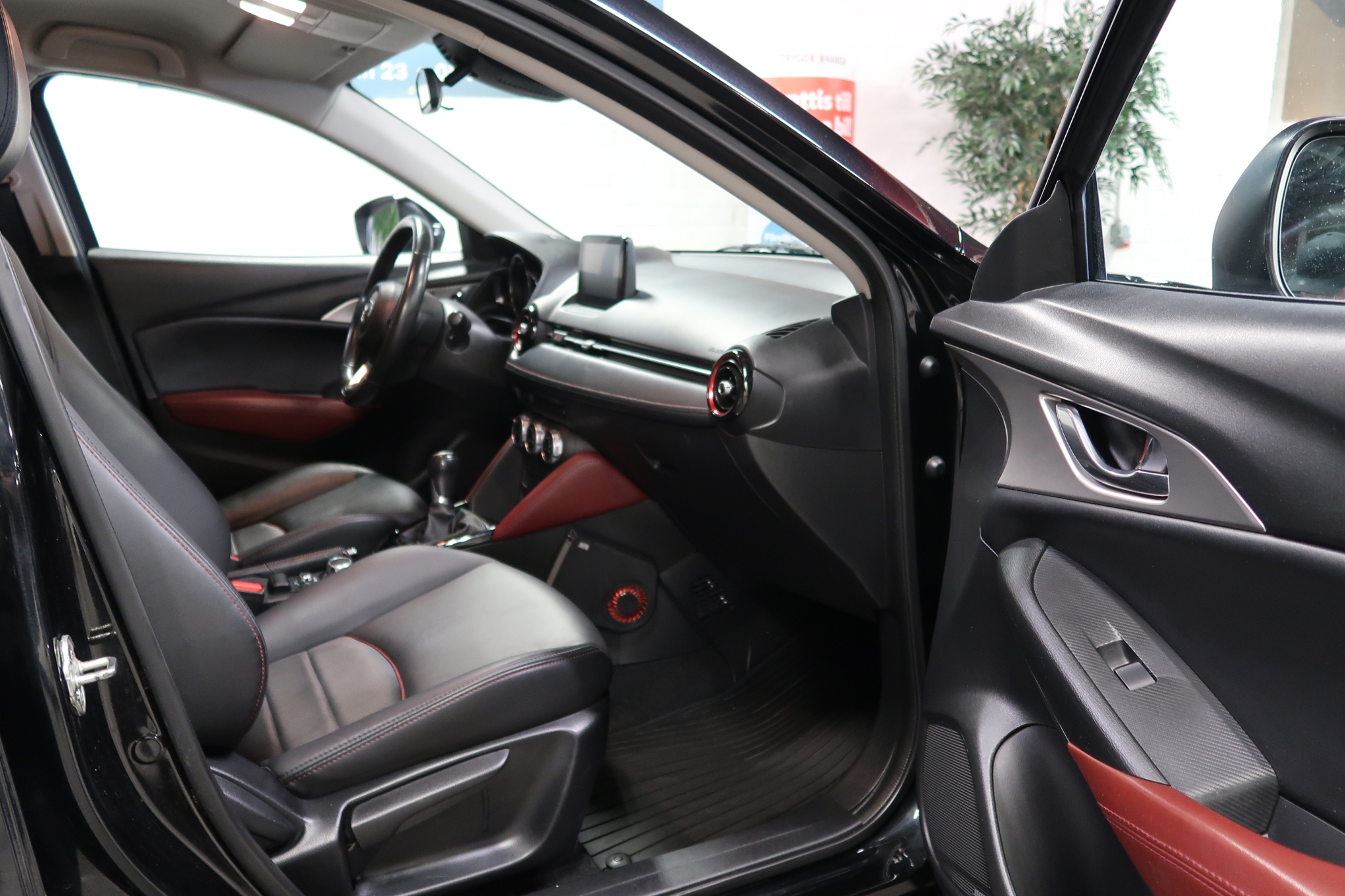 Mazda CX-3 2.0 2018, bild 5/35
