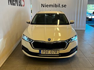 Skoda Octavia Kombi EVO e-TEC/Drag/Sov/B-värmare/1 ägare/