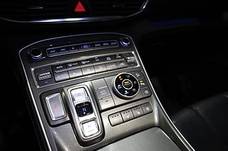 SUV Hyundai Santa Fe 21 av 27