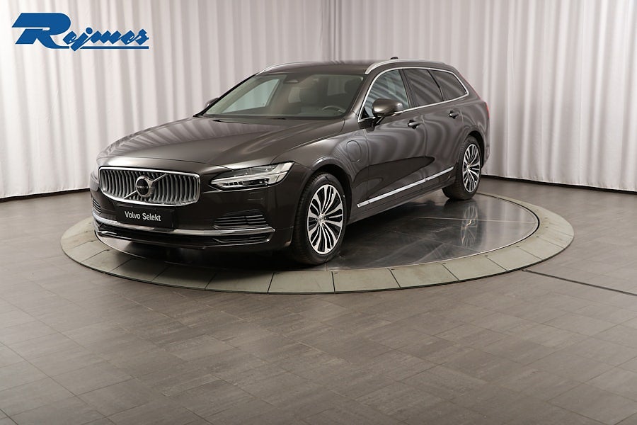 Volvo V90 T6 Core Edition II/Skinn/Drag