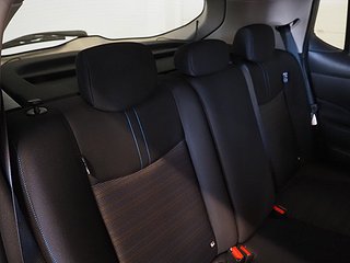 Halvkombi Nissan Leaf 12 av 22