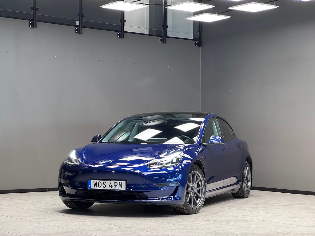 Tesla Model 3 Long Range AWD / B-kamera / Värmare