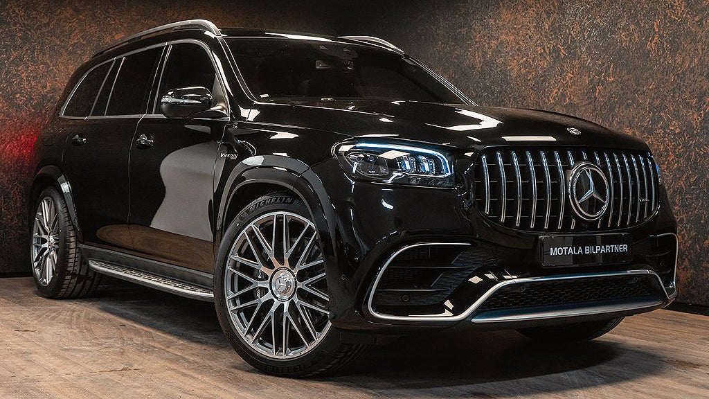 Mercedesen har en fyrliters V8-motor som genererar 612 hästkrafter och 850 Nm. 