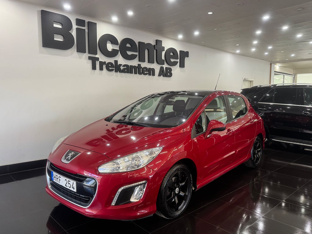 Peugeot 308 5-dörrar 1.6 e-HDi FAP Euro 5 Panorama