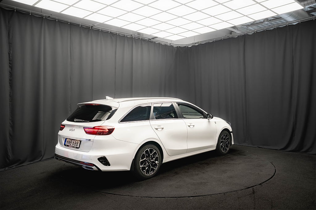 Kia Ceed 1.5 T-GDI GT-Line KAMERA ADAPTIV-FART KEYLESS