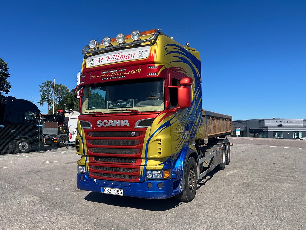 Scania R560 V8 6x4 Lastväxlare, Tandem