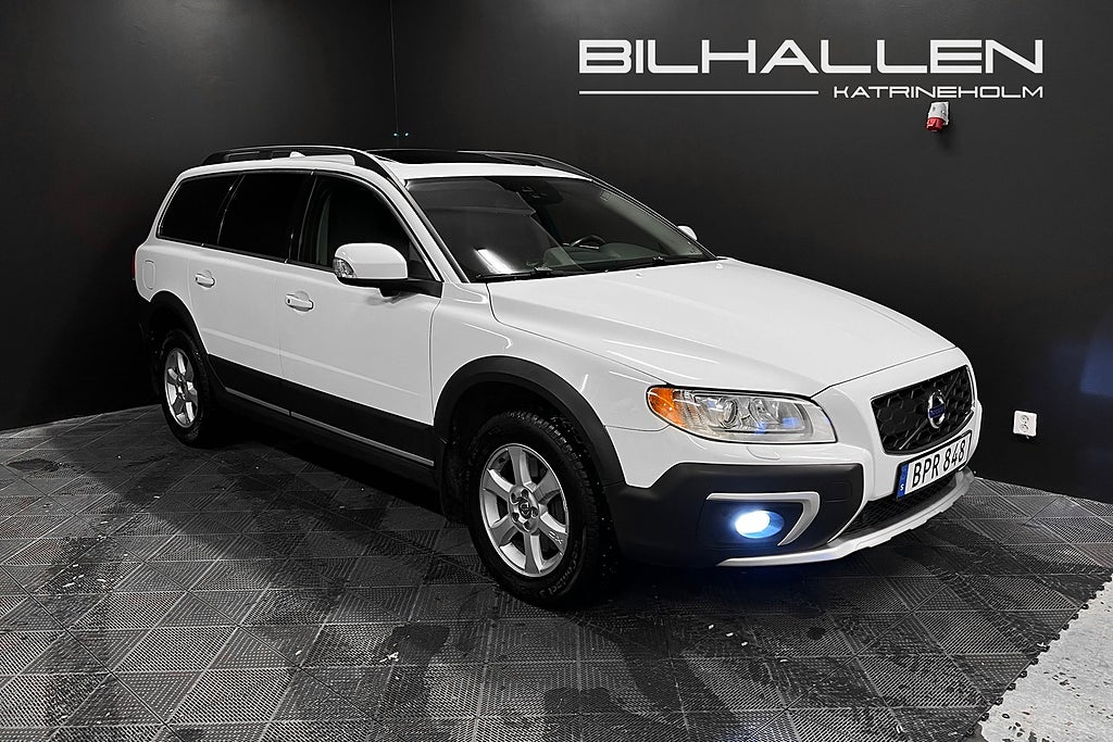 Volvo XC70 D4 Summum T-Lucka B-Kam D-Värmare P-Sensor fram & bak