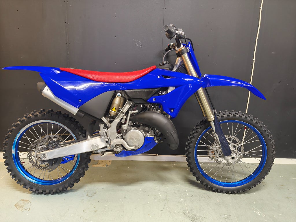 Yamaha YZ 125 Få timmar 