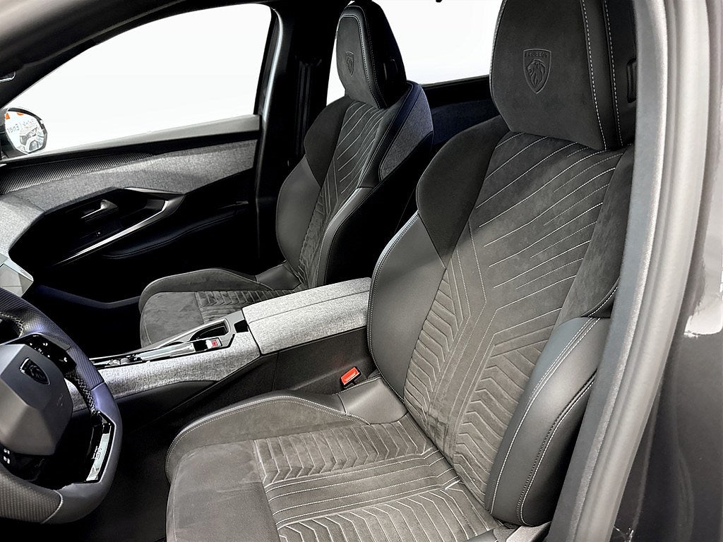 Bild på Peugeot 5008 GT Hybrid - DEMO