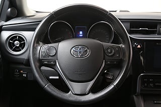 Halvkombi Toyota Auris 15 av 23