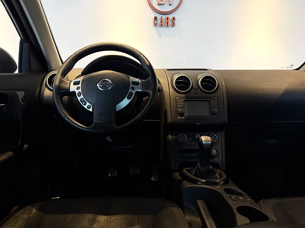 Nissan Qashqai+2 1.6 117HK PANORAMA B-KAMERA GPS 1-ÄGARE FULLSERVAD