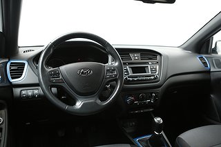 Halvkombi Hyundai i20 11 av 20