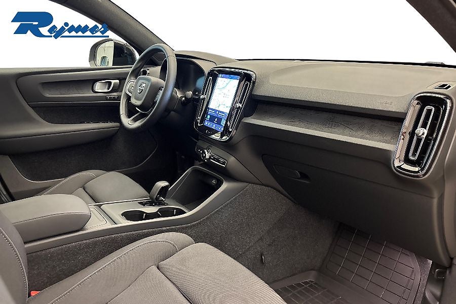 Volvo EC40 Single Motor Extended Range, 252ps, 2025