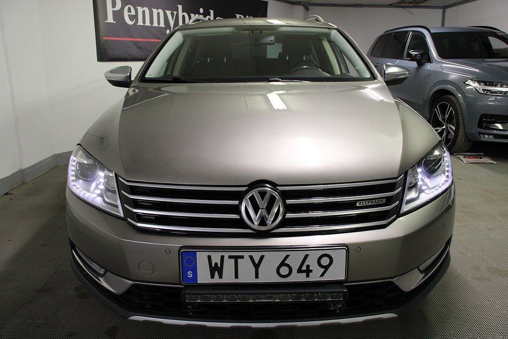 Volkswagen Passat Alltrack 2.0 TDI 4Motion Keyless Värmare Drag 