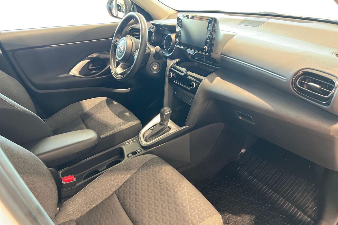 Toyota Yaris Cross 2023, kuva 7/10
