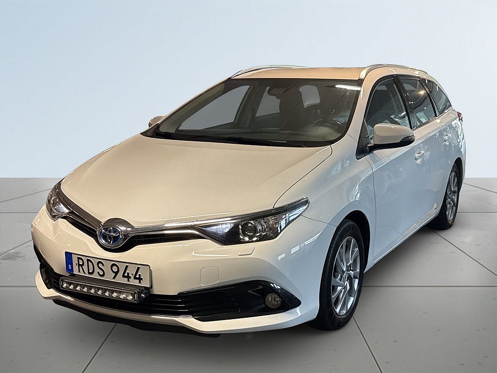 Toyota Auris Touring Sports Hybrid e-CVT Active MoK-värm/Kamera/SoV
