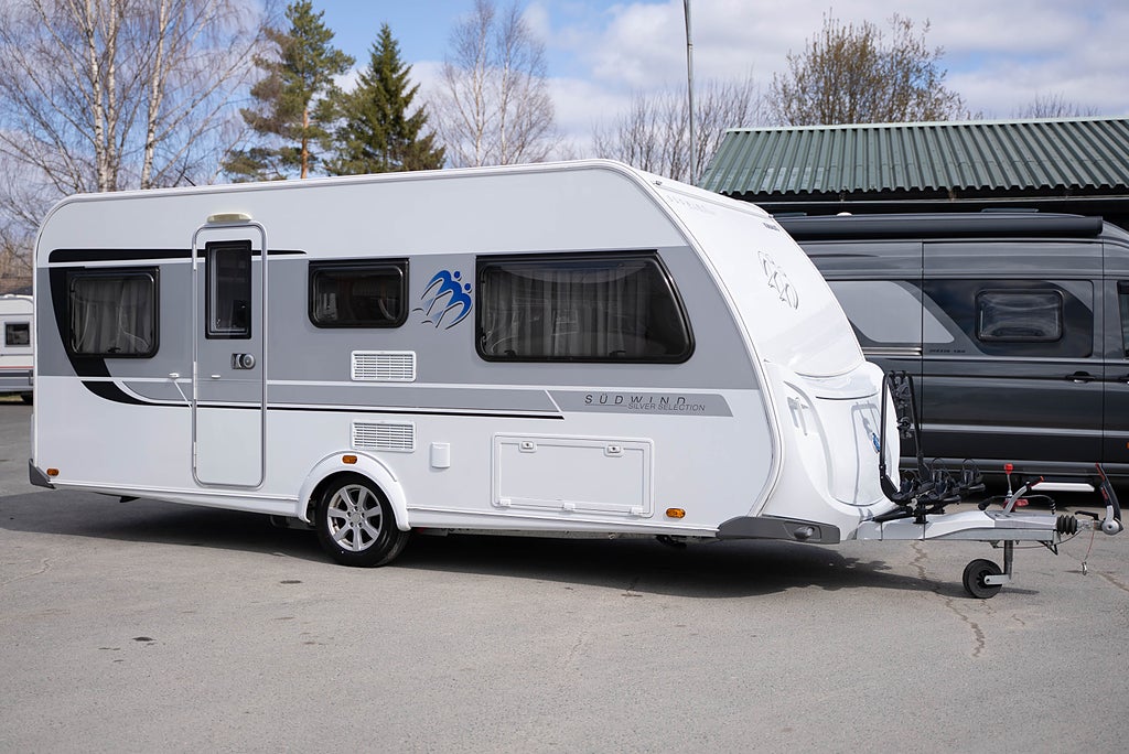 Knaus Südwind Silver Selection 500 EU *Förtält Ventura D300*