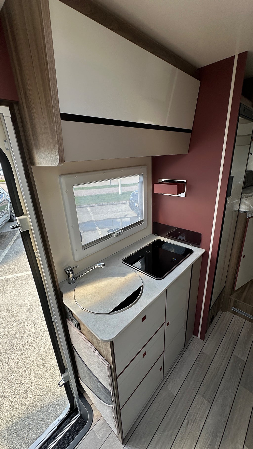 Roller Team Kronos FIT 281 , Automat, 6.70 m, diesel. thumbnail