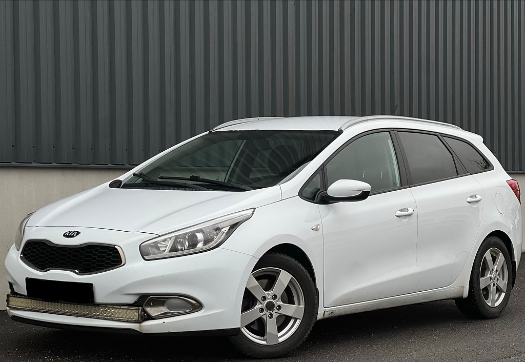 Kia Ceed cee'd_sw 1.4 CRDi EX Euro 5