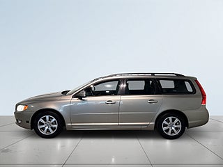 Volvo V70 T4F Kamrem bytt Drag Mvärm Farthållare S/V-hjul – bild 4