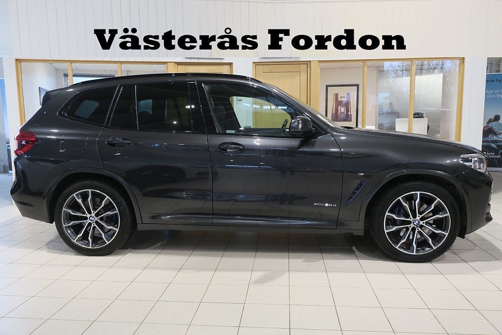 BMW X3 xDrive20 M Sport Pano H/K Värmare Drag Läder HUD