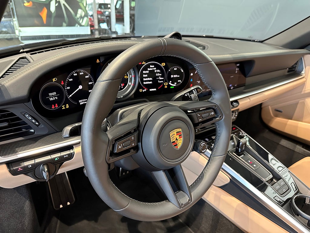 Porsche 911 992 Turbo S Cabriolet PDK 650 hk - bild 10